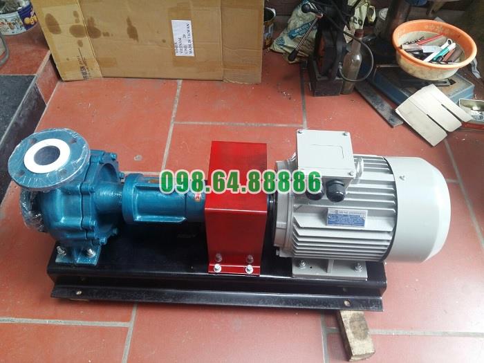 Bơm ly tâm chịu nhiệt RY80-50-250 cột áp 72 m, công suất 22 kW, lưu lượng 60 m3/h